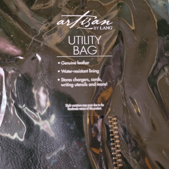 Genuine Leather Utility Bag - Picture 5 of 6